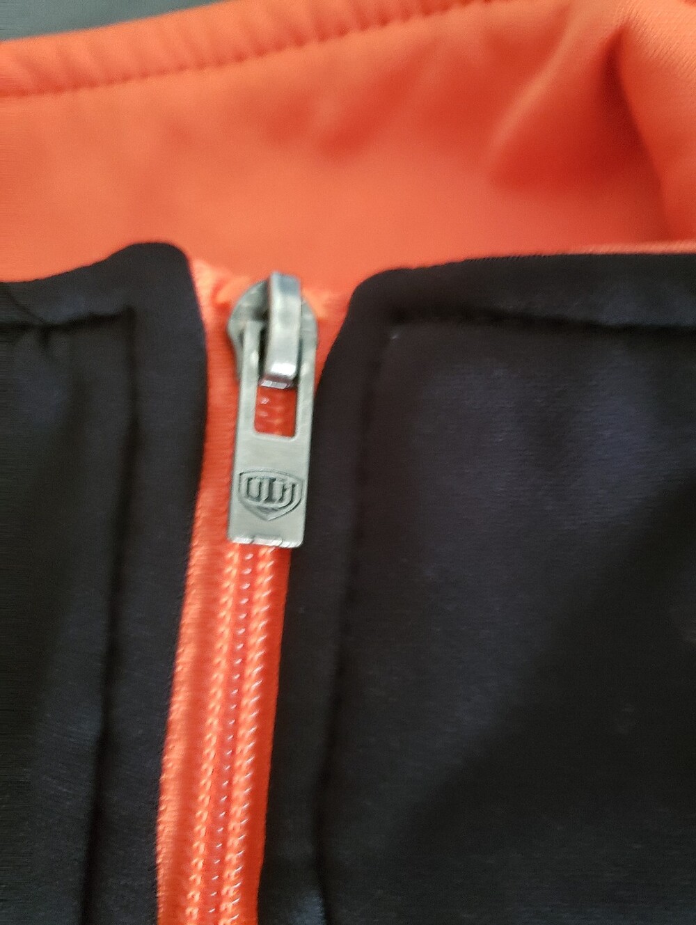 ๐ Philadelphia Flyers Jacket ๐ - Picture 3 of 8